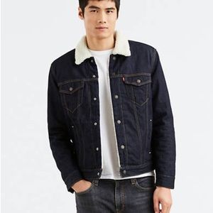 Levi’s classic denim lined Sherpa trendy jacket